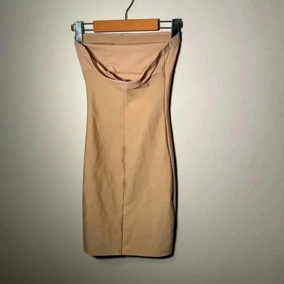 NWOT Commando Two-Faced Tech Control Strapless Slip S - Picture 6 of 7